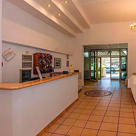 מלון Ambasciatori