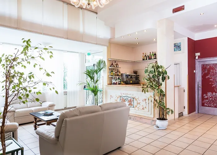 Ambasciatori ホテル 3*