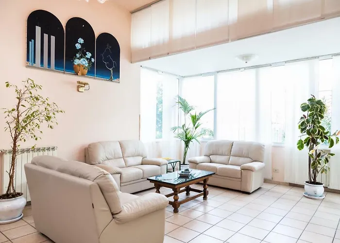 Ambasciatori Hotel 3*