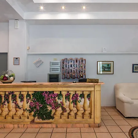 Ξενοδοχείο Ambasciatori 3*